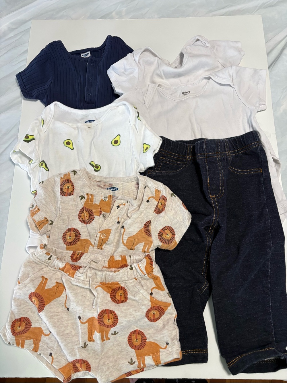 Old navy baby summer outfits basics 12-18m Carter’s lot
